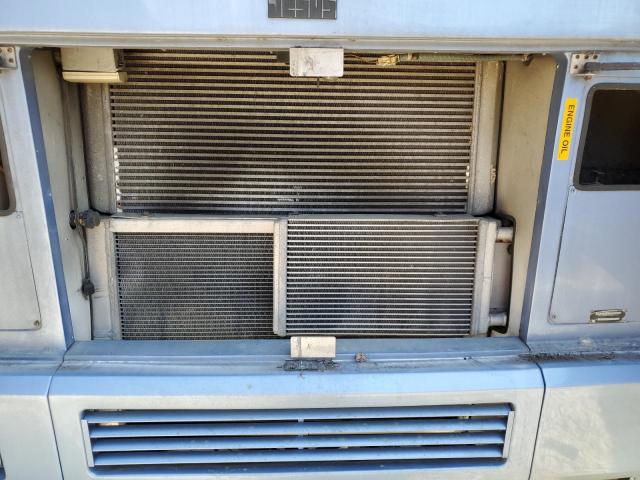 Photo 7 from auction – 2003 HOLI MOTORHOME with VIN 1RF42454732024330
