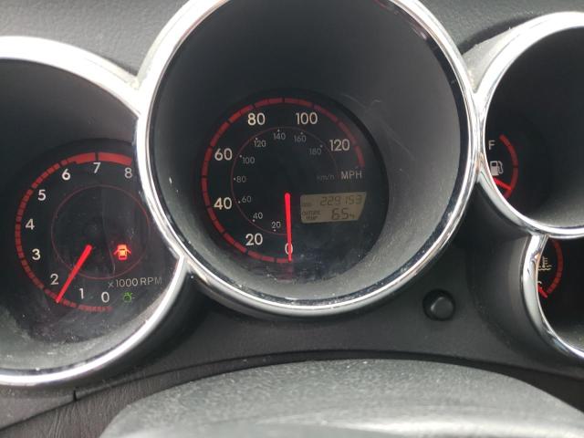 Photo 9 from auction – 2004 TOYOTA MATRIX with VIN 2T1KR32E14C203175