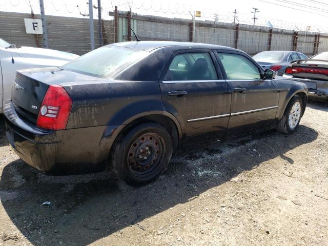 Photo 3 from auction – 2008 CHRYSLER 300 LX with VIN 2C3KA43R28H253601