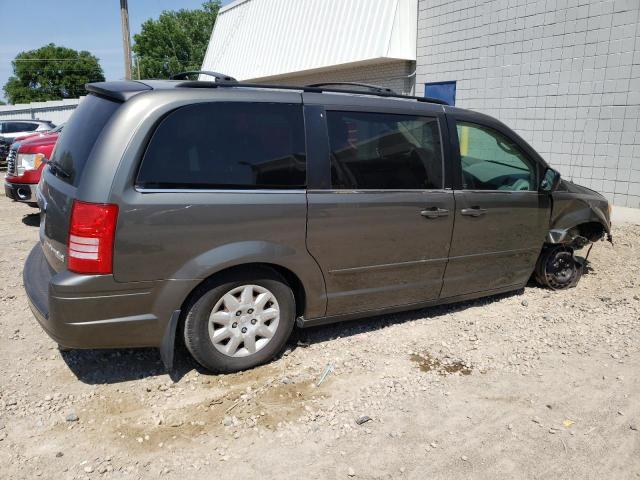 Photo 3 from auction – 2010 CHRYSLER TOWN & COU with VIN 2A4RR4DE5AR241824