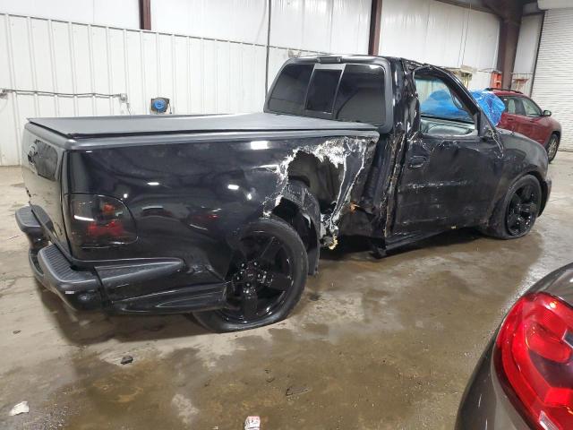 Photo 3 from auction – 2001 FORD F150 SVT L with VIN 2FTZF07361CA87533