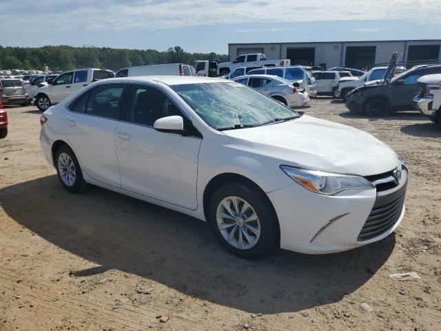 Photo 4 from auction – 2017 TOYOTA CAMRY LE with VIN 4T1BF1FK2HU688170