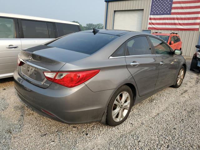 Photo 3 from auction – 2012 HYUNDAI SONATA SE with VIN 5NPEC4AC2CH378079