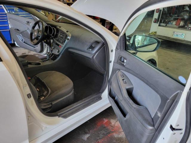 Photo 5 from auction – 2015 KIA OPTIMA LX with VIN KNAGM4A74F5642607