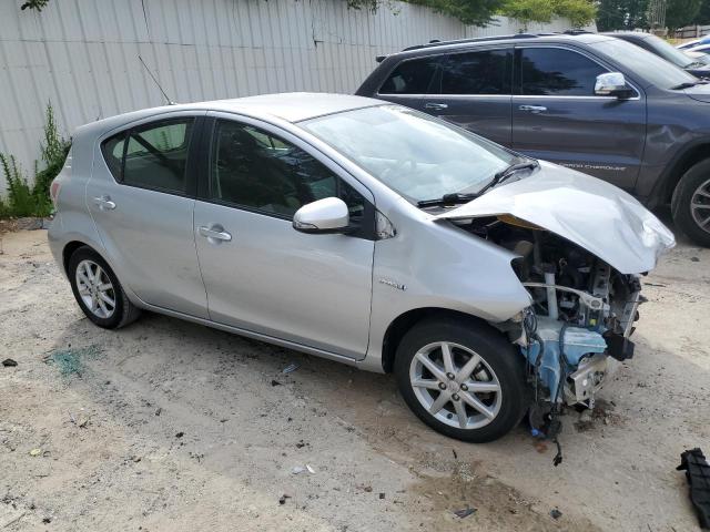 Photo 4 from auction – 2013 TOYOTA PRIUS C with VIN JTDKDTB31D1058124