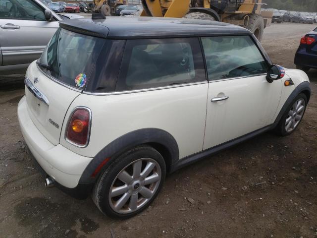 Photo 3 from auction – 2007 MINI COOPER with VIN WMWMF33587TT56310