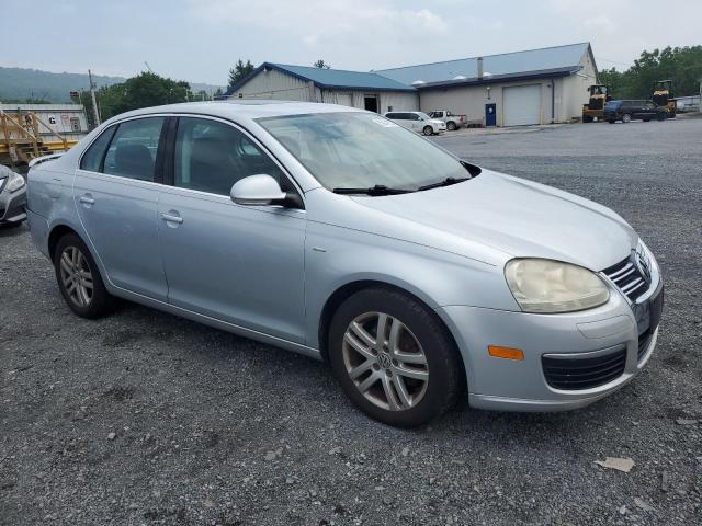 Photo 4 from auction – 2007 VOLKSWAGEN JETTA WOLF with VIN 3VWEG71K37M137352