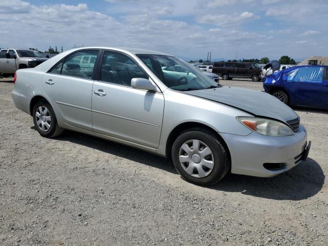 Photo 4 from auction – 2002 TOYOTA CAMRY LE with VIN JTDBE32K920055138