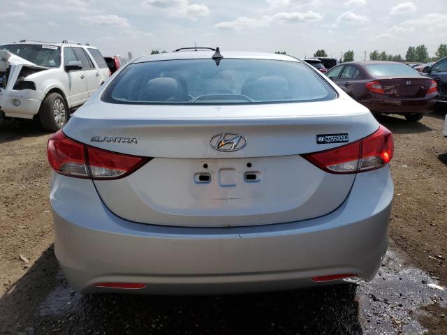 Photo 6 from auction – 2012 HYUNDAI ELANTRA GL with VIN 5NPDH4AE2CH072160