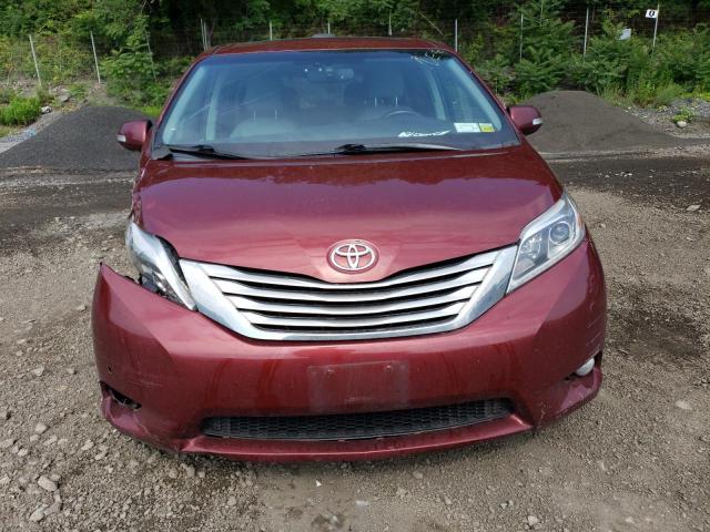 Photo 5 from auction – 2017 TOYOTA SIENNA XLE with VIN 5TDDZ3DC9HS167768
