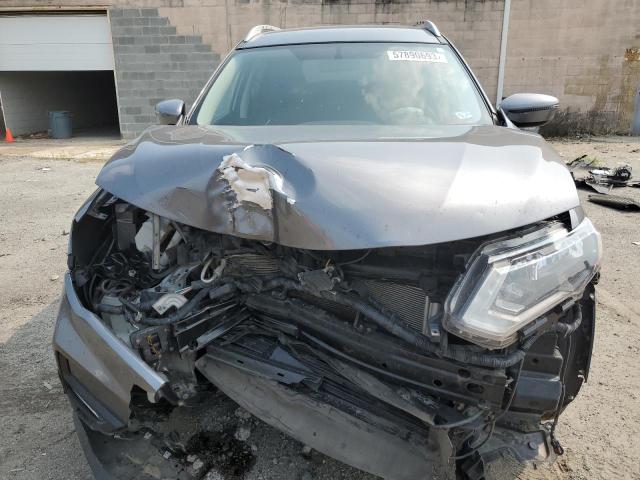 Zdjęcie 5 z aukcji – 2018 NISSAN ROGUE S z VIN KNMAT2MVXJP613068