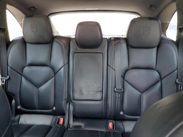 Photo 10 from auction – 2017 PORSCHE CAYENNE with VIN WP1AA2A28HKA82393