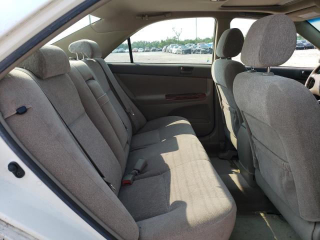 Photo 10 from auction – 2004 TOYOTA CAMRY LE with VIN JTDBE32K540249670
