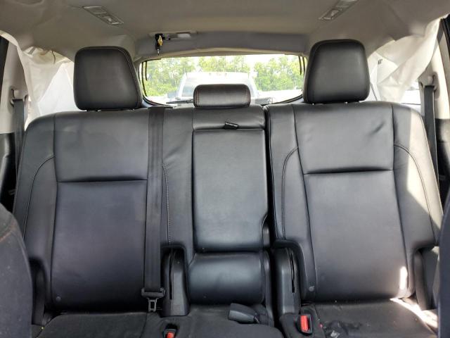 Photo 10 from auction – 2016 TOYOTA HIGHLANDER with VIN 5TDJKRFH2GS347806