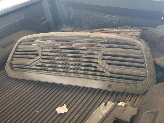 Photo 12 from auction – 2018 RAM 1500 ST with VIN 3C6JR6AG4JG207536