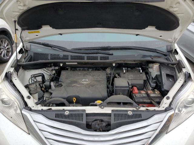 Photo 12 from auction – 2011 TOYOTA SIENNA XLE with VIN 5TDYK3DC5BS117740