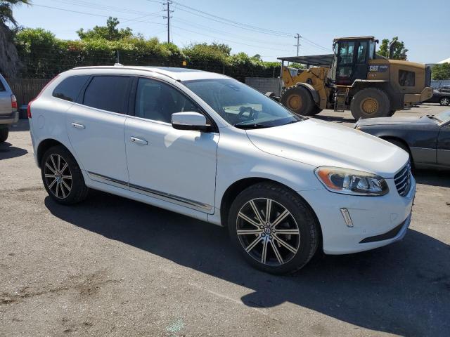 Photo 4 from auction – 2016 VOLVO XC60 T5 PR with VIN YV440MDK5G2847242