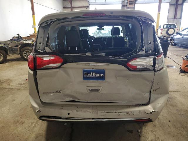 Photo 6 from auction – 2017 CHRYSLER PACIFICA T with VIN 2C4RC1BG8HR551969