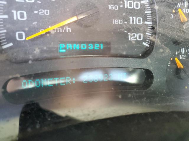 Photo 9 from auction – 2005 CHEVROLET SILVERADO with VIN 1GCHK29U35E194368