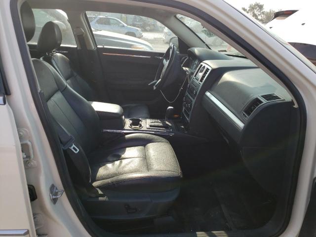 Photo 7 from auction – 2010 CHRYSLER 300 TOURIN with VIN 2C3CA5CV5AH213512