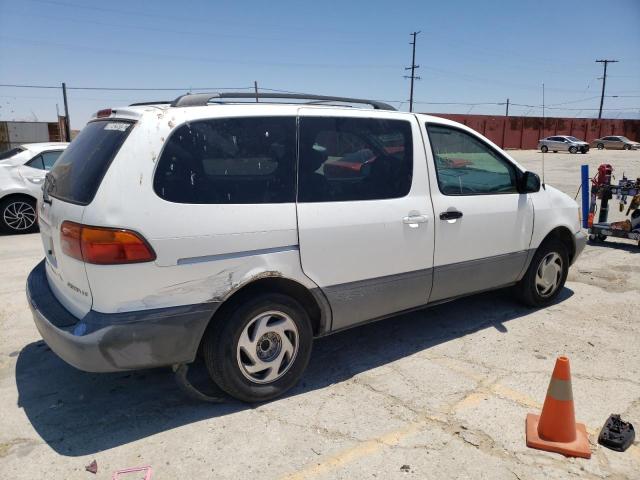 Photo 3 from auction – 2000 TOYOTA SIENNA LE with VIN 4T3ZF13C8YU243421