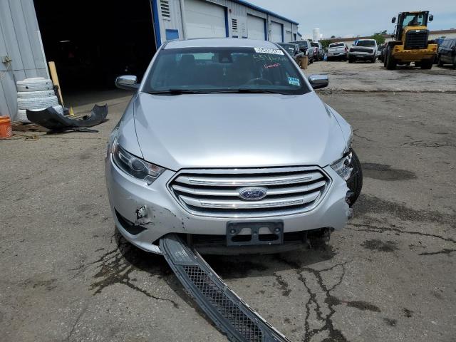 Photo 5 from auction – 2018 FORD TAURUS LIM with VIN 1FAHP2J88JG131531