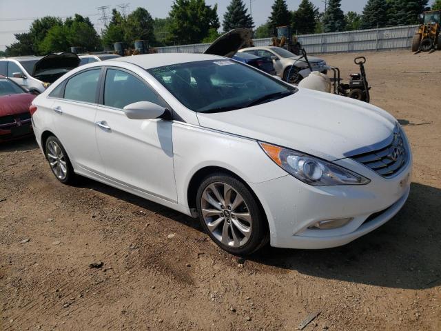 Photo 4 from auction – 2013 HYUNDAI SONATA SE with VIN 5NPEC4AC3DH744410