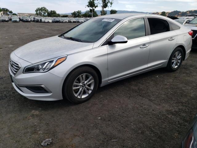 HYUNDAI SONATA SE 2017 with VIN 5NPE24AF4HH502129 - Photo from auction