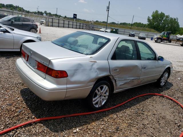Photo 3 from auction – 2001 TOYOTA CAMRY LE with VIN 4T1BF28K51U961885