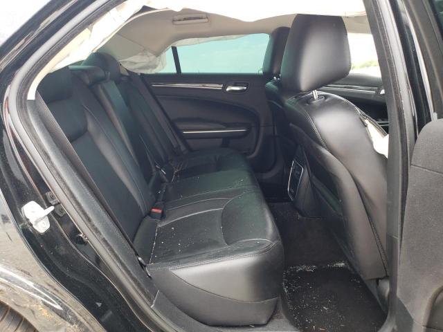 Photo 10 from auction – 2017 CHRYSLER 300 LIMITE with VIN 2C3CCARG8HH610427