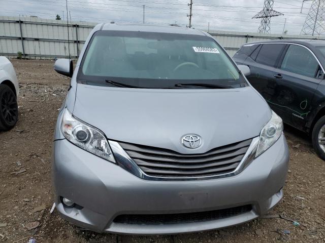 Photo 5 from auction – 2012 TOYOTA SIENNA XLE with VIN 5TDYK3DC4CS267341