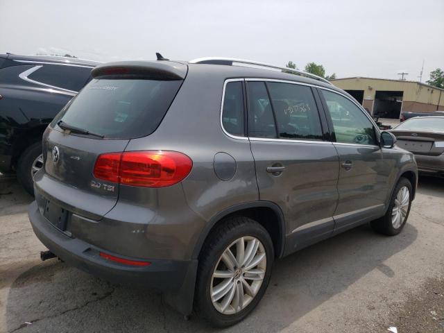 Photo 3 from auction – 2012 VOLKSWAGEN TIGUAN S with VIN WVGAV7AX2CW001075