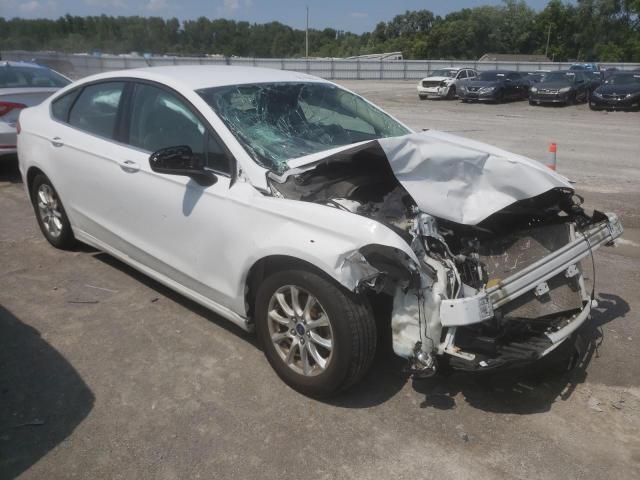 Photo 4 from auction – 2017 FORD FUSION S with VIN 3FA6P0G71HR107861