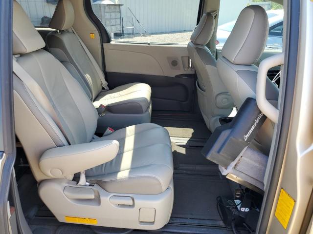 Photo 10 from auction – 2011 TOYOTA SIENNA XLE with VIN 5TDYK3DC4BS121715