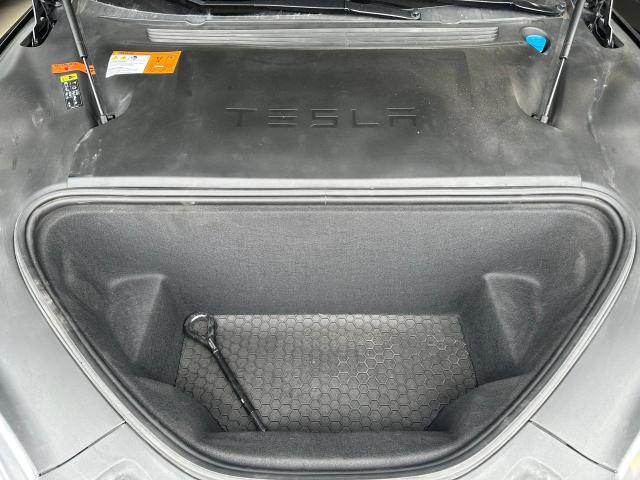 Photo 7 from auction – 2017 TESLA MODEL S with VIN 5YJSA1E10HF213962