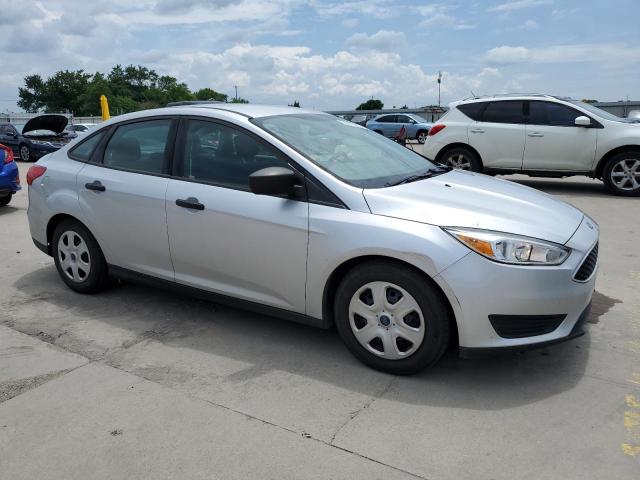 Photo 4 from auction – 2015 FORD FOCUS S with VIN 1FADP3E24FL328219