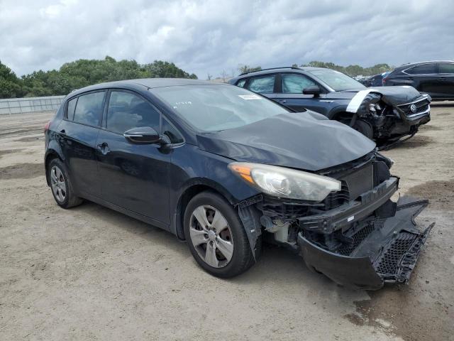 Photo 4 from auction – 2016 KIA FORTE LX with VIN KNAFK5A81G5603958