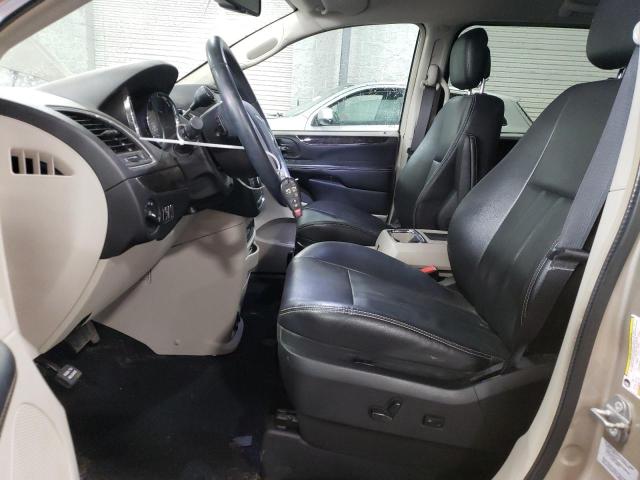 Photo 7 from auction – 2016 CHRYSLER TOWN & COU with VIN 2C4RC1BG9GR281648