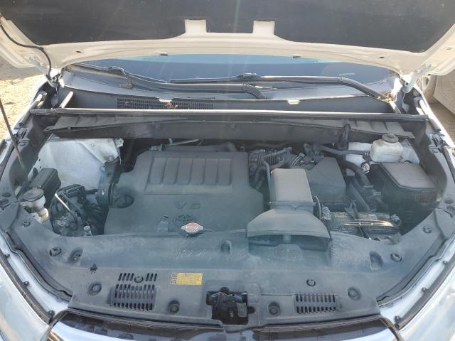 Photo 11 from auction – 2016 TOYOTA HIGHLANDER with VIN 5TDBKRFH6GS339857