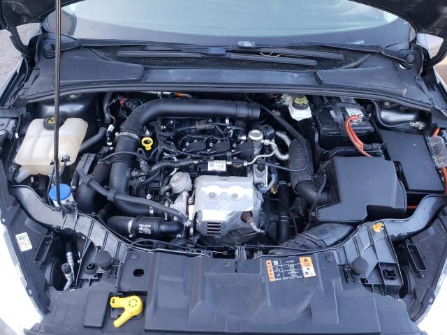 Photo 11 from auction – 2017 FORD FOCUS SE with VIN 1FADP3FE0HL260402