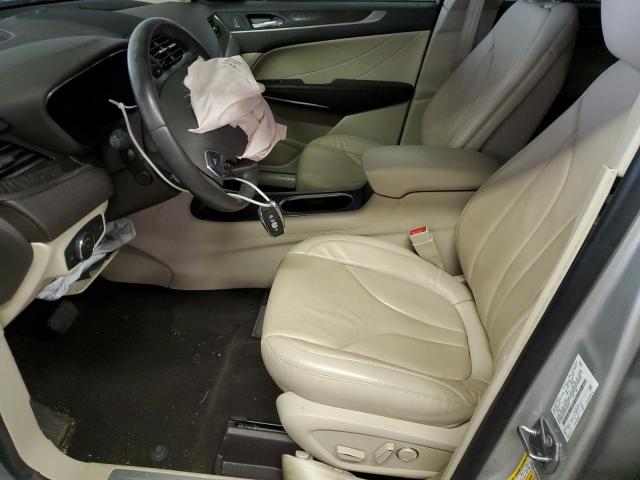 Photo 7 from auction – 2019 LINCOLN MKC RESERV with VIN 5LMCJ3C94KUL52136