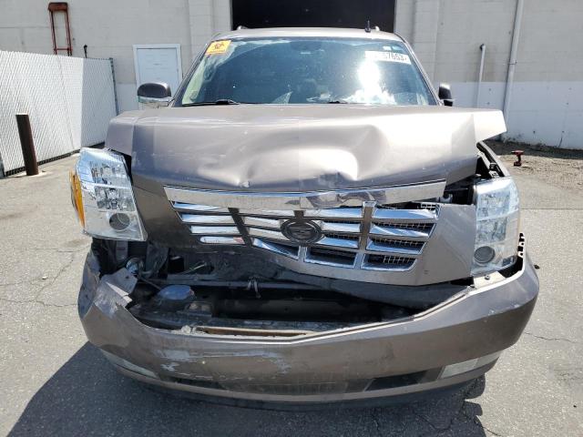 Photo 12 from auction – 2011 CADILLAC ESCALADE L with VIN 1GYS4BEF9BR235396