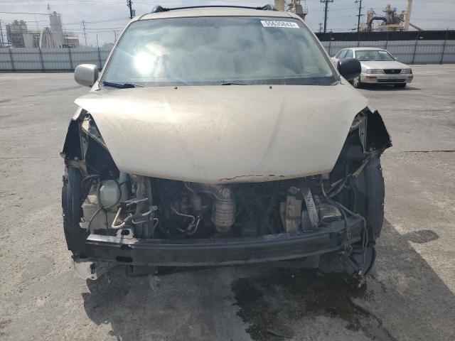 Photo 5 from auction – 2010 TOYOTA SIENNA XLE with VIN 5TDDK4CC2AS028423