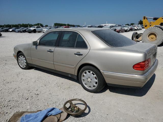 Photo 2 from auction – 1999 MERCEDES-BENZ E 320 with VIN WDBJF65H1XA914894