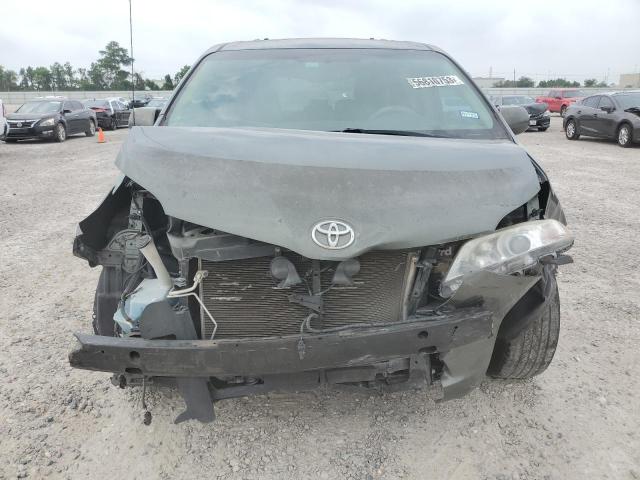 Photo 5 from auction – 2014 TOYOTA SIENNA XLE with VIN 5TDYK3DC3ES521995