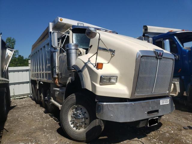 WESTERN STAR/AUTO CAR CONVENTION 2013 with VIN 5KKHALDV9DPFB9193 - Photo from auction