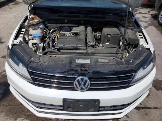 Photo 11 from auction – 2017 VOLKSWAGEN JETTA S with VIN 3VW2B7AJ4HM396944