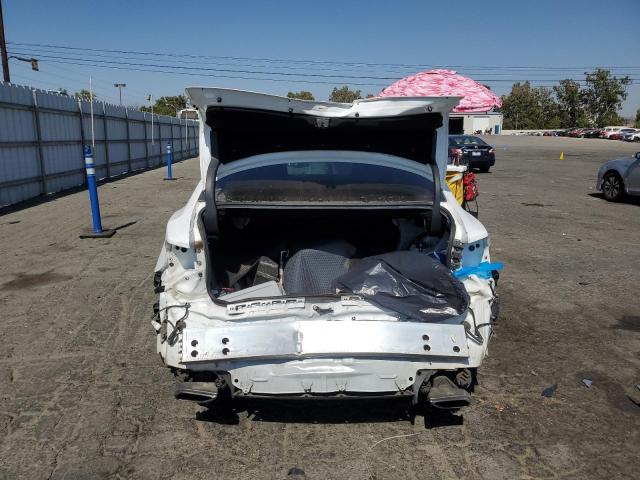 Photo 6 from auction – 2017 LEXUS IS 200T with VIN JTHBA1D20H5039644