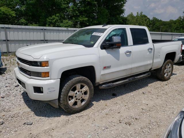 CHEVROLET SILVERADO 2017 with VIN 1GC1KWEG6HF230058 - Photo from auction
