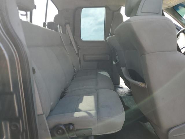 Photo 10 from auction – 2004 FORD F150 with VIN 1FTRX14W64NC19402